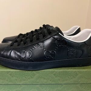 Gucci Black Logo-Embossed Sneakers